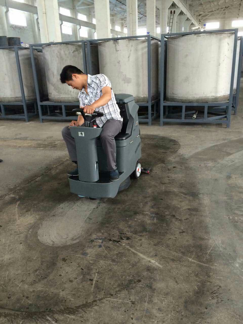 洗地機(jī)和掃地機(jī)等清潔設(shè)備在物業(yè)保潔市場的應(yīng)用