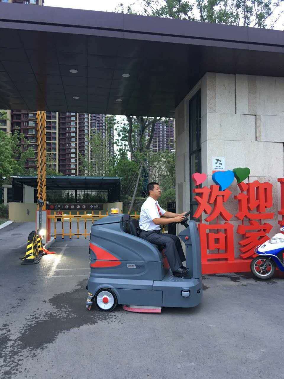 進口洗地車一定比國產洗地車好嗎？